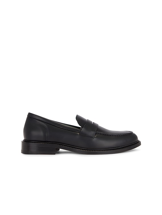 【関税込み】VINNY's ブラック Vinnee ペニーローファー Vinny's TOWNEE ペニーローファー - Black Polido Leather | FWRD