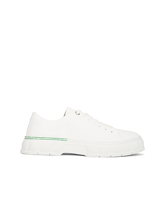 Viron 2005 Low Top Sneaker in White Corn | FWRD