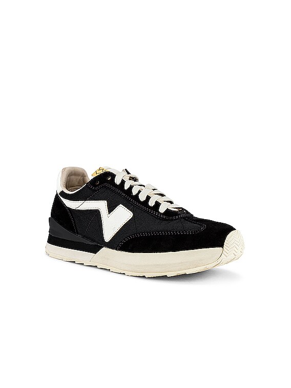 Visvim Fkt Runner in Black | FWRD