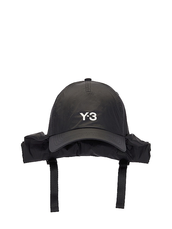 Y-3 YOHJI YAMAMOTO  キャップ Y-3 Yohji Yamamoto Ut Hat in Black | FWRD