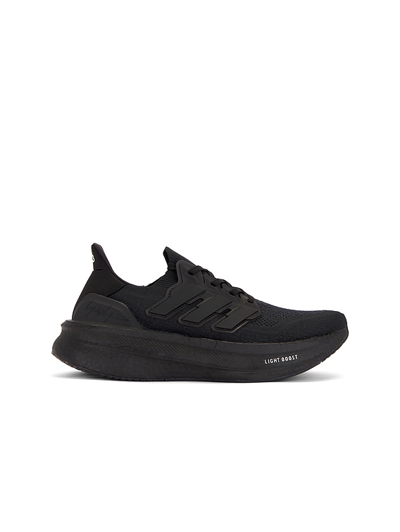 Y-3 Yohji Yamamoto Ultraboost 5 Sneaker in Core Black & Off White | FWRD