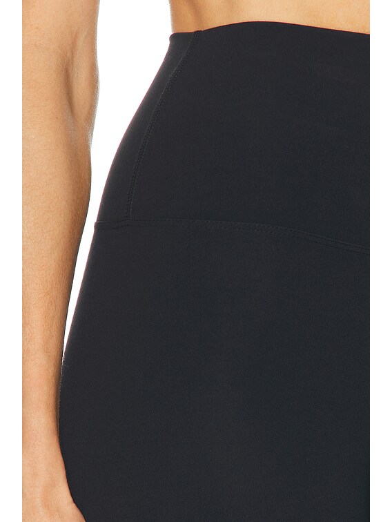 Studio Everyday Legging