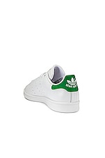 adidas Originals Stan Smith in White & Green, view 3, click to view large image.