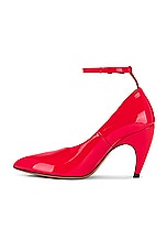 ALAÏA Shark Pump in Cerise, view 5, click to view large image.