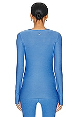 Beyond Yoga Featherweight Classic Crew Pullover Top in Sky Blue Heather, view 3, click to view large image.