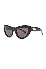 Bottega Veneta Curvy Cat Eye Sunglasses in Black, view 2, click to view large image.