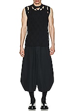 COMME des GARCONS BLACK Gabardine Trouser in Black, view 4, click to view large image.