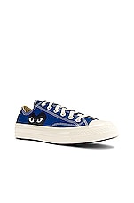COMME des GARCONS PLAY Converse Chuck Taylor Low in Blue, view 2, click to view large image.