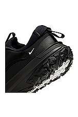 COMME des GARCONS Homme Plus x Nike Acg Mountain Fly 2 Low in Black, view 8, click to view large image.