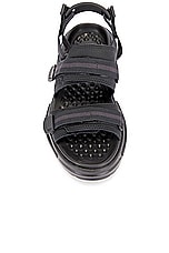 Converse Run Star Utility Sandal Cx in Black, view 4, click to view large image.