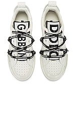 Dolce & Gabbana Sneaker Pelle in Bianco & Nero, view 4, click to view large image.
