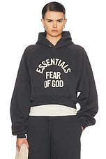K　Fear of God|FOG|ESSENTIALS Fear of God ESSENTIALS Campus 90's Cropped Raglan Fleece Hoodie in