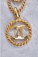 FWRD Renew Chanel Coco Mark Chain Belt in Gold, view 6, click to view large image.