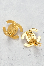 FWRD Renew Chanel 1996 CC Turnlock Clip-on Earrings in Gold, view 3, click to view large image.