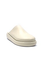 Ilio Smeraldo x Kate Young Clog in Cream, view 2, click to view large image.