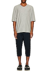 Homme Plisse Issey Miyake Basics Relaxed Pant in Navy, view 4, click to view large image.