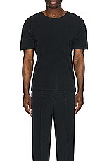 Homme Plisse Issey Miyake Basic T-shirt in Black, view 4, click to view large image.