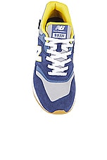 New Balance 997 in Navy, Vintage Indigo, & Slate Gray, view 4, click to view large image.