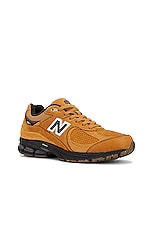 New Balance New Balance M2002RV1 in TOBACCO & BLACK, view 2, click to view large image.