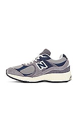 New Balance 2002r in Navy & Castlerock, view 5, click to view large image.