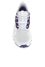 On Cloudhorizon Sneaker in Lavender & Ivory, view 4, click to view large image.