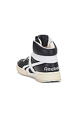 Reebok Bb5600 Sneaker in Black & White, view 3, click to view large image.