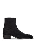 Saint Laurent Wyatt 40 Zipped Boot in Noir, view 1, click to view large image.
