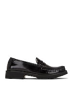 Saint Laurent Le Loafer 15 Mocassin Cuir Master in Noir, view 1, click to view large image.