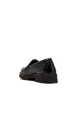 Saint Laurent Le Loafer 15 Mocassin Cuir Master in Noir, view 3, click to view large image.