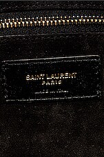 Saint Laurent Le 5 A 7 Hobo Bag in Nero, view 6, click to view large image.