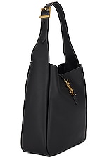 Saint Laurent Large Le 5 A 7 Hobo Bag in Nero, view 4, click to view large image.