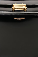 Saint Laurent New Box Shoulder Bag in Nero, view 6, click to view large image.