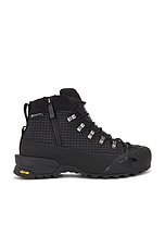 The North Face Glenclyffe Zip GTX in TNF Black | FWRD