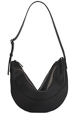 【THE ROW】Jouve ブラック ジューヴ レザーバッグ The Row Jouve Bag in Black ANS | FWRD