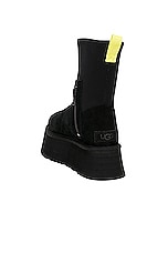 UGG Classic Dipper Boot in Black, view 3, click to view large image.