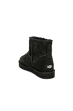 UGG M Classic Mini in Black, view 3, click to view large image.