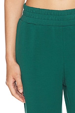 Varley The Slim Cuff 25&quot; Pant in Forest, view 6, click to view large image.