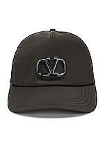 VALENTINO★Vロゴプレート ハット Valentino Garavani ハット - Nero | FWRD