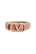 Valentino Garavani 20 V Logo Signature Belt in Rose Cannelle, view 3, click to view large image.
