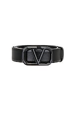 Valentino Garavani V Logo Signature Belt in Nero, view 3, click to view large image.