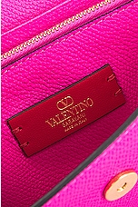 Valentino Garavani V Logo Signature Wallet On Chain in Pink, view 7, click to view large image.