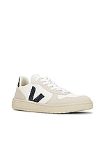 Veja V-10 B-Mesh in White & Nautico, view 2, click to view large image.