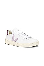 Veja V-12 Sneaker in Extra White & Parme Magenta, view 2, click to view large image.
