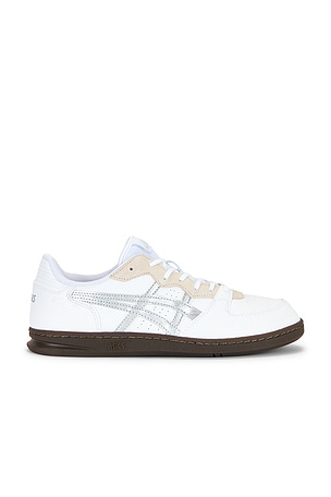 Asics Skyhand OG Sneaker in White