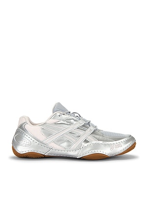 Asics Hypersync Sneaker in Metallic Silver