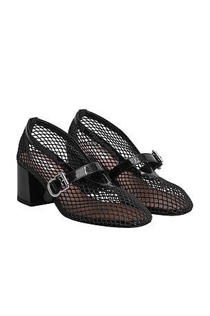 ALAÏA Fishnet Pump in Black