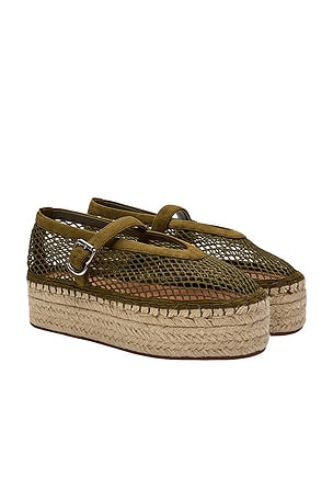 ALAÏA ALAΪA Fishnet Wedge Espadrille Flat in Olive