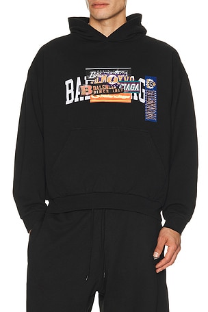 Balenciaga Medium Fit Hoodie in Black