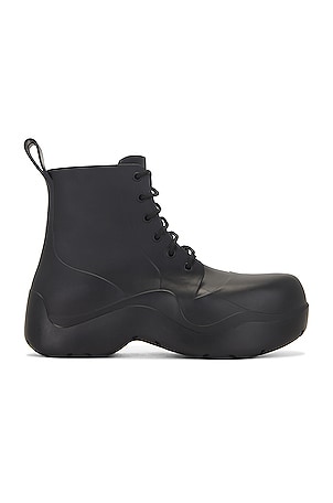 Guidi VS01 in Black | FWRD Guidi VS01 in Black | FWRD