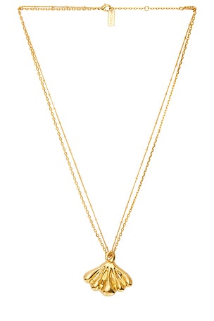 Chloe Seashell Necklace in Metallic Gold